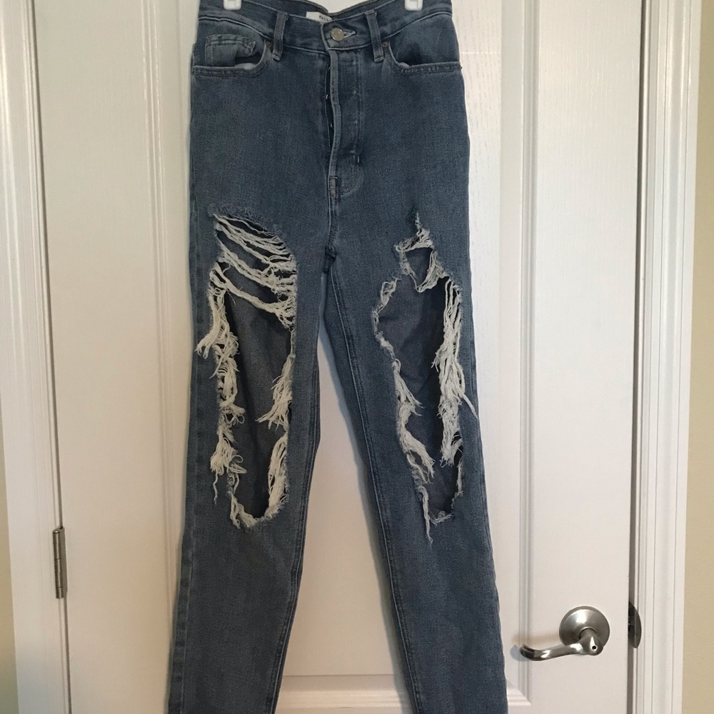 Pacsun ripped mom jeans!